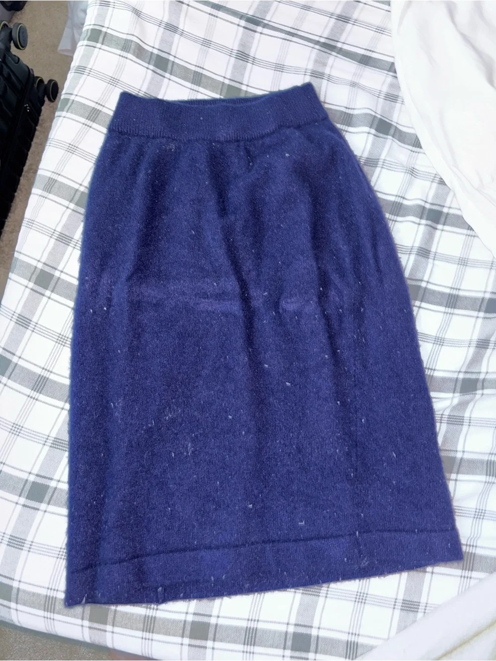 CHANEL Navy and Cream Two-Tone Knit Skirt Set